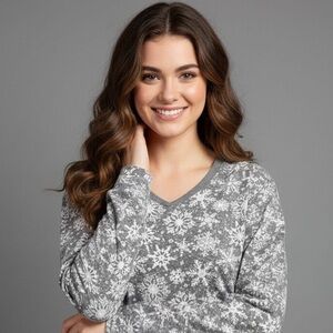 Nautica Long Sleeve Extremely Soft Shirt Snow Print NWT